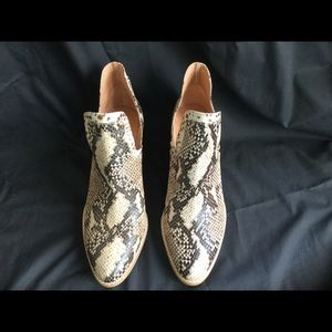NEW, never worn, Anthropologie Silent D women’s snakeskin ankle cut boots.